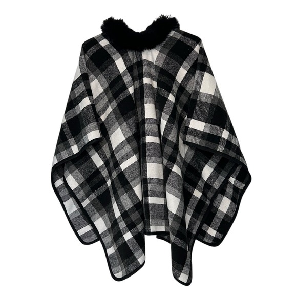 Black White Plaid Faux Fur Collar Single Button Closure Shawl Womens One Size - Picture 2 of 11
